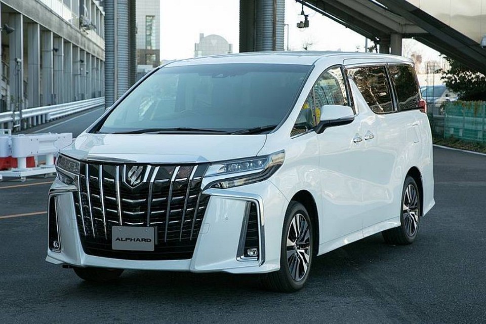 เช่ารถตู้ Alphard